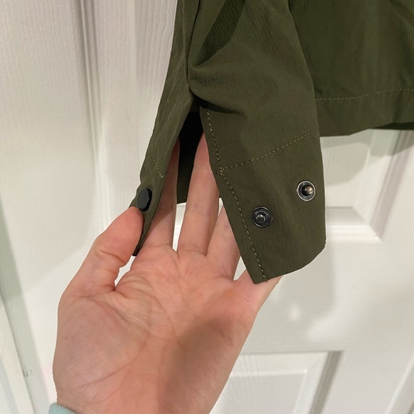 ZARA DARK ARMY GREEN WATERPROOF LIGHTWEIGHT JACKET SIZE SMALL - Picture 12 of 15